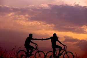 adult-silhouette-love-300x200.jpg