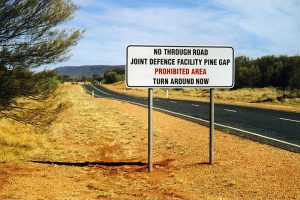 800px-PineGap-sign-300x200.jpg