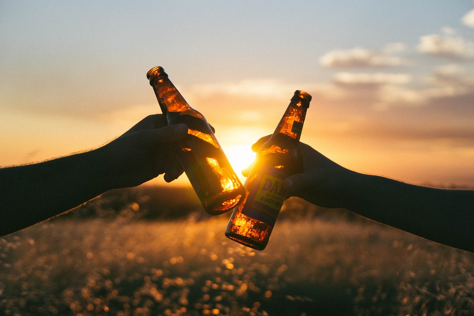 cheers-839865_960_720-1538168241695.jpg