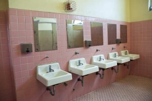 25-high-school-bathroom-w710-h473-2x-1541430944839-300x200.jpg