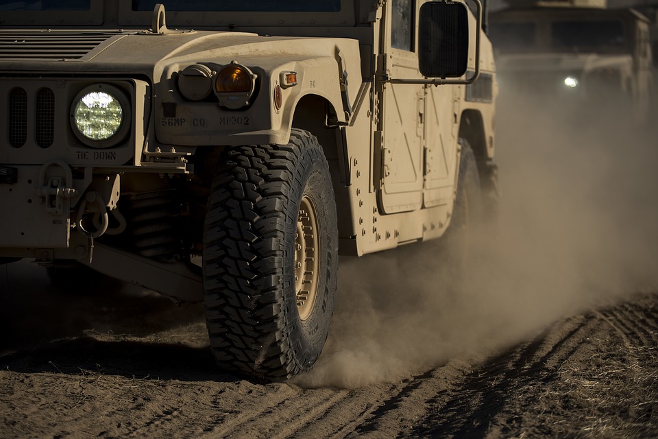 humvee-2530700_960_720-1541002638790.jpg