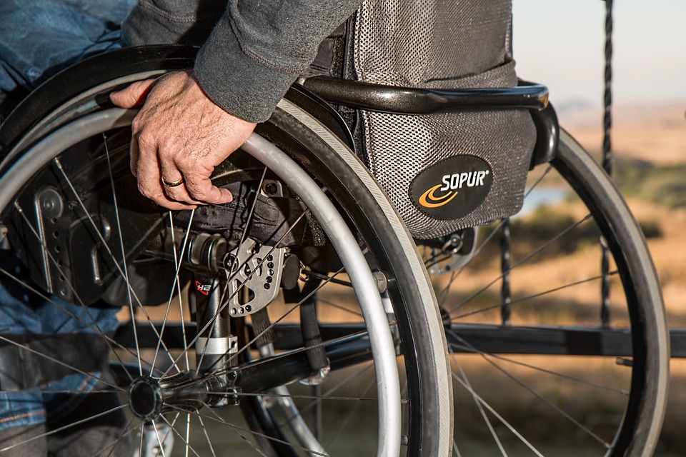 wheelchair-749985_960_720-1547408190833.jpg