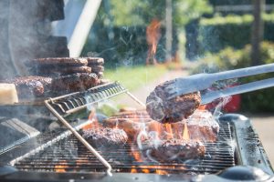 barbecue-3419713-300x200.jpg