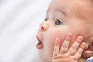baby-696981_1920-300x200.jpg