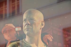bruce-willis-1049257-300x199.jpg