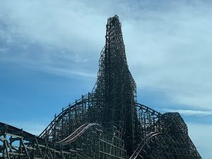 800px-Steel_Vengeance_Drop_View-300x225.jpg