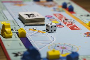 board-game-3024839-300x200.jpg
