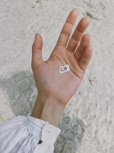 hand-palm-hand-price-1201721-225x300.jpg