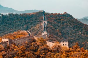 How to stay safe from the coronavirus while traveling