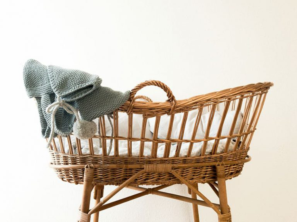 resizecradle-crib-basket-wicker-768x576-1.png
